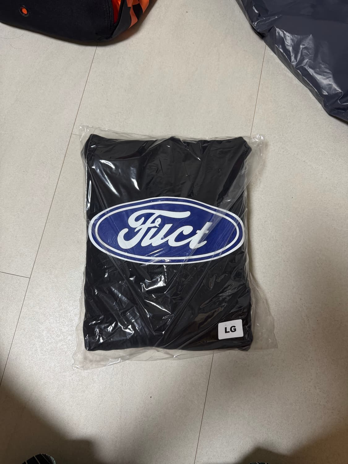 Fuct 오발 후드 상품이미지3