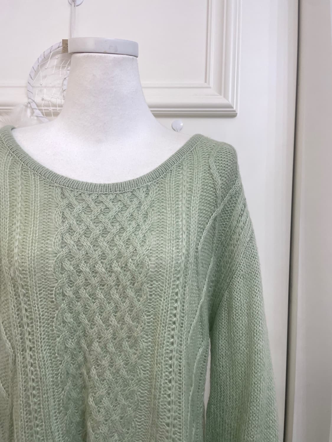 indigeeen twist loose sweater 상품이미지6