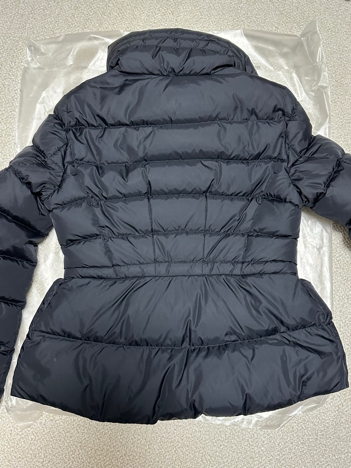 (정품)몽클레어 마르케 패딩 0사이즈 블랙 상품이미지2