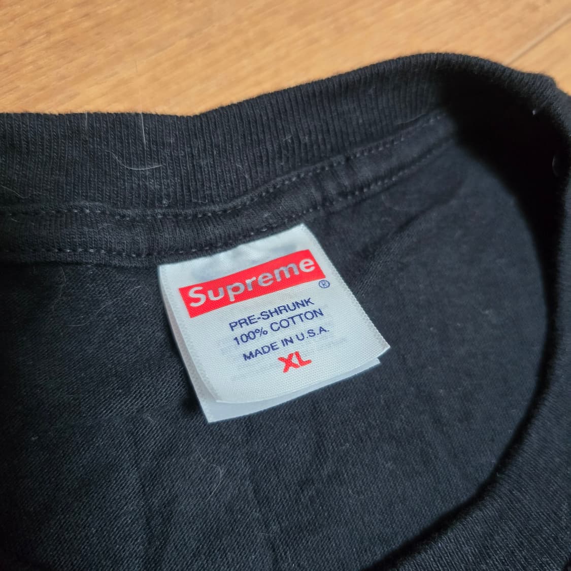 슈프림Supreme24SS  핀 라인 티셔츠 블랙 상품이미지3