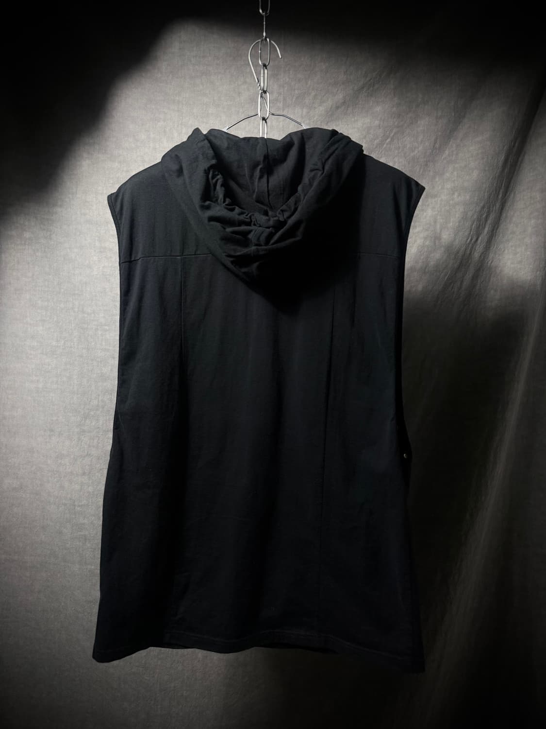 Balmain 17ss Henley Hoodie Sleeveless 상품이미지8