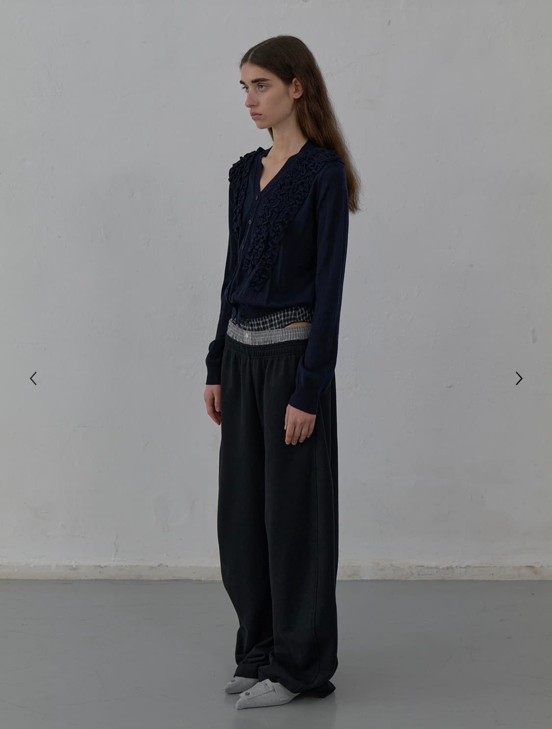 [LCDC] ASYMMETRIC FRILL CARDIGAN (NAVY) 상품이미지4