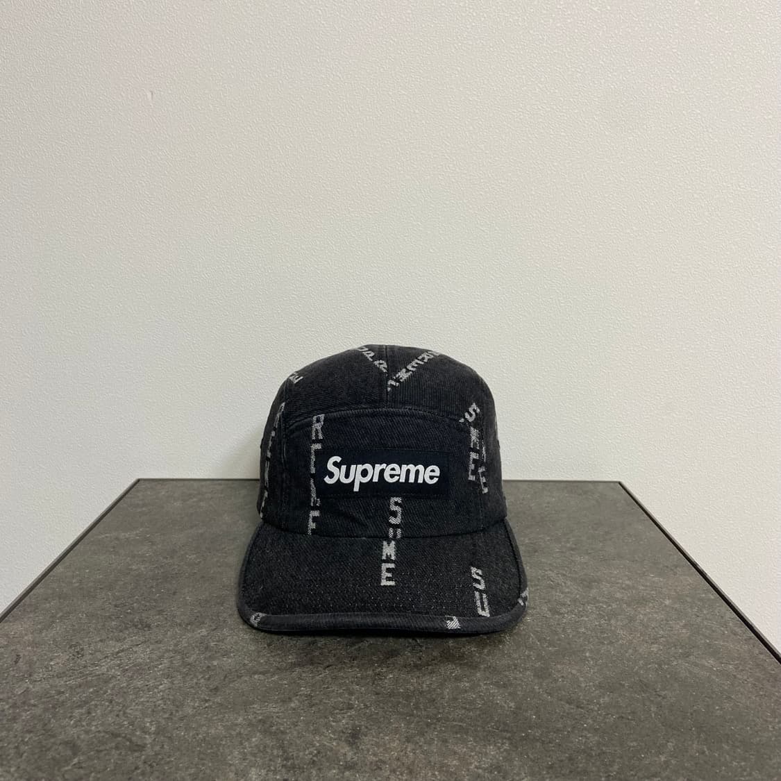 슈프림 워시드 데님 블랙 박스로고 캠프캡 모자 상품이미지1