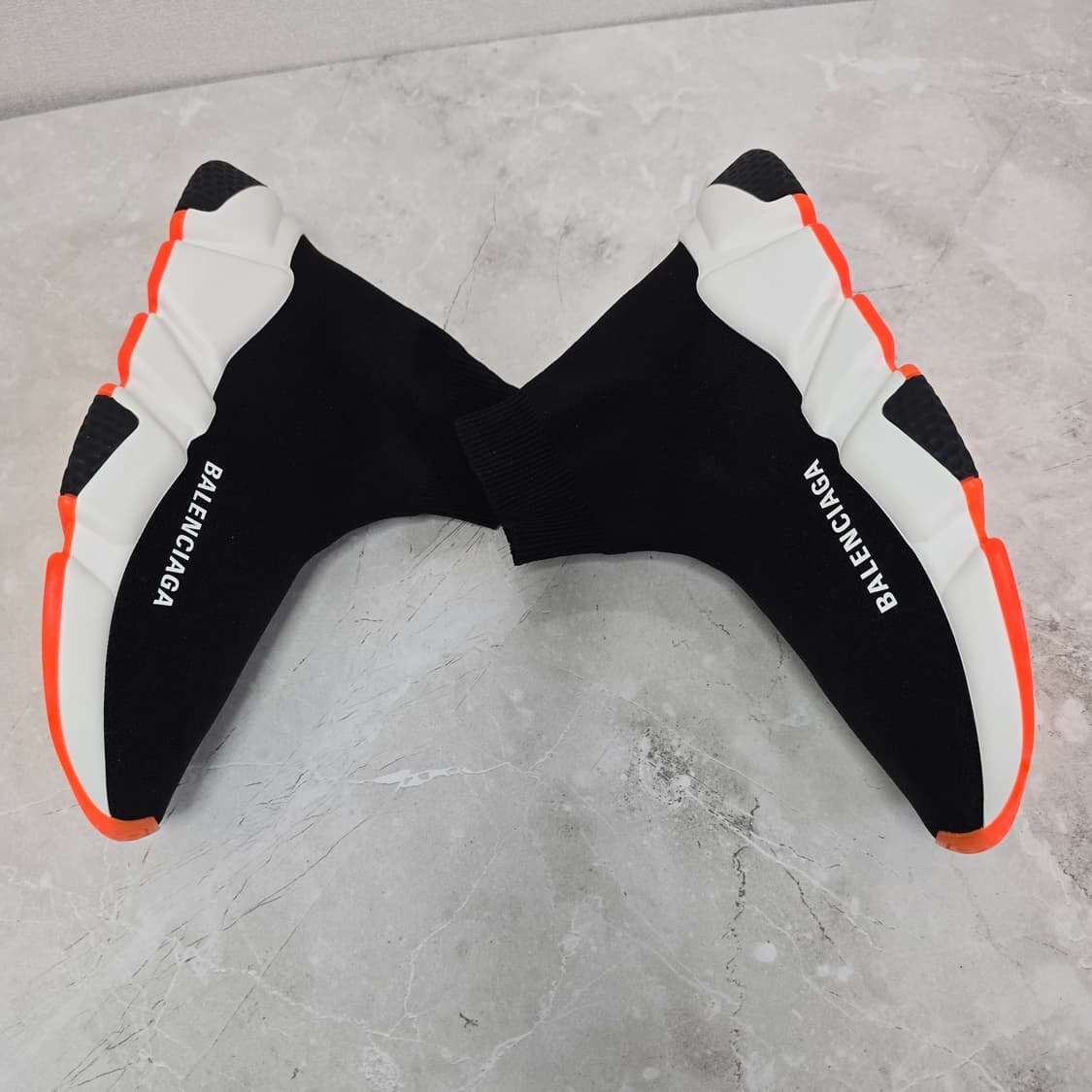 발렌시아가 스피드러너 스니커즈 신발 35사이즈 225 230 오렌지 상품이미지4