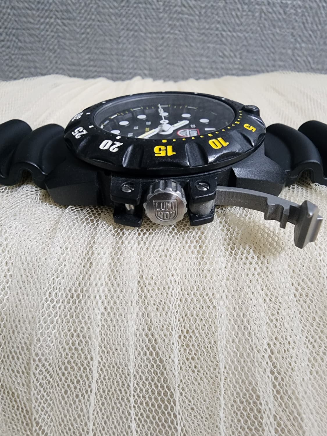 루미녹스 스콧 카셀 딥 다이브 카본 1550 상품이미지7