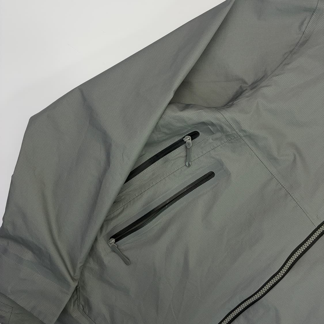 아크테릭스 베일런스 아이스그레이 아리스 자켓 상품이미지3