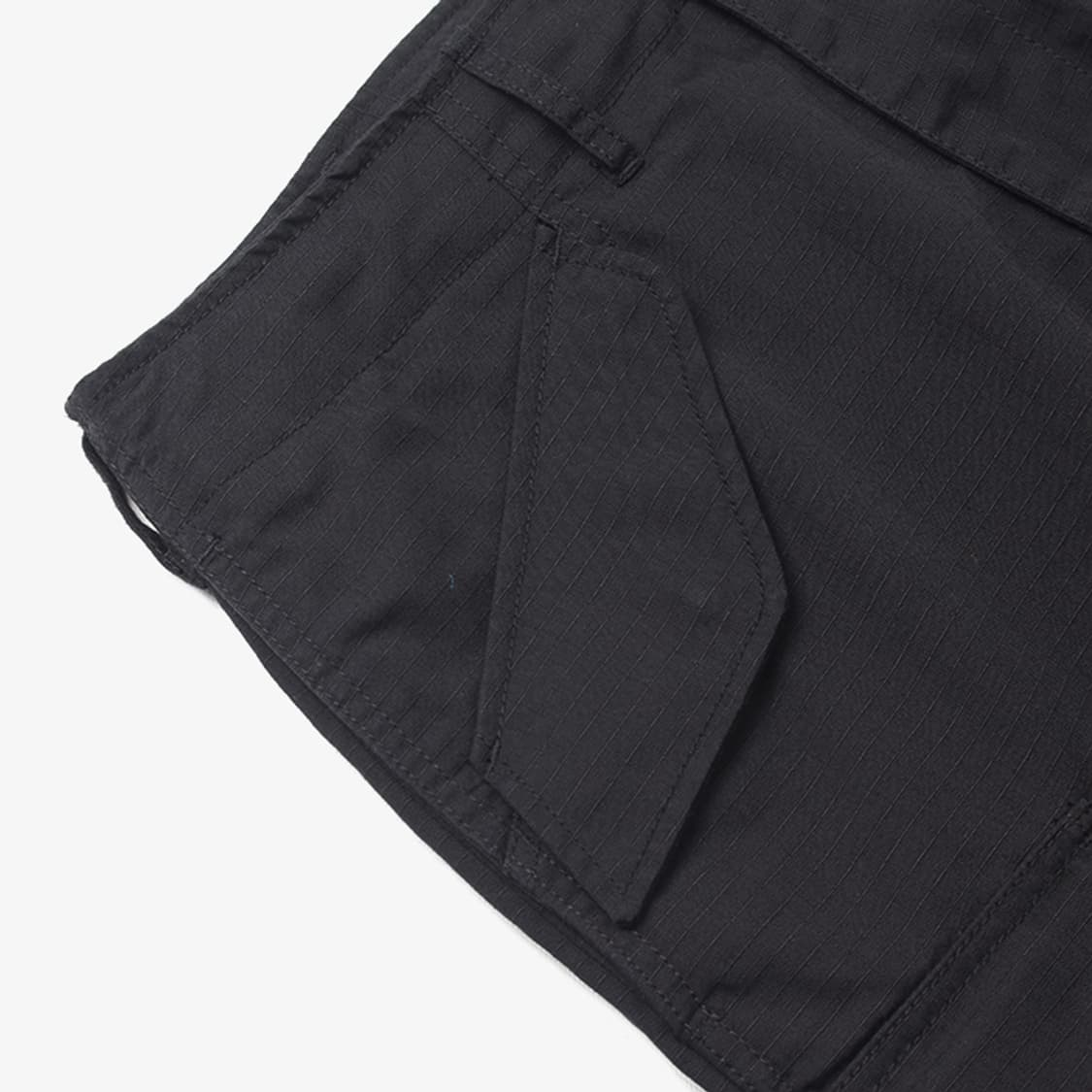  BEAMS "Black Half Pants" 상품이미지3