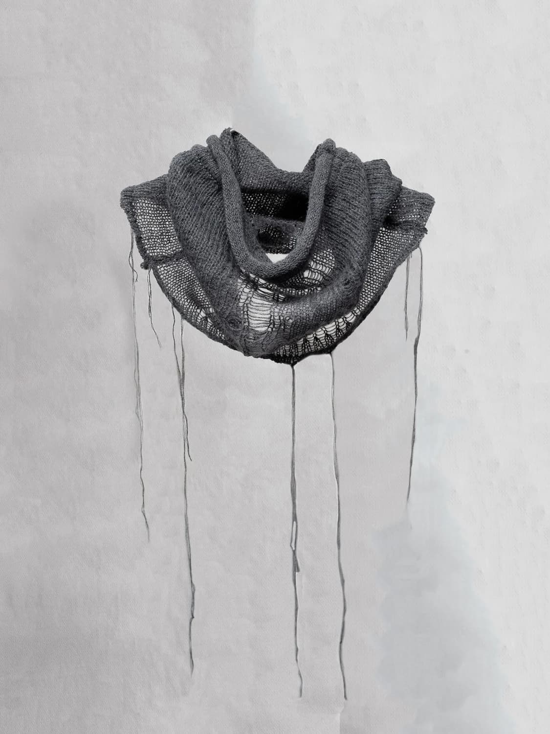 BLACKMERLE distressed mohair knit / grey 상품이미지3