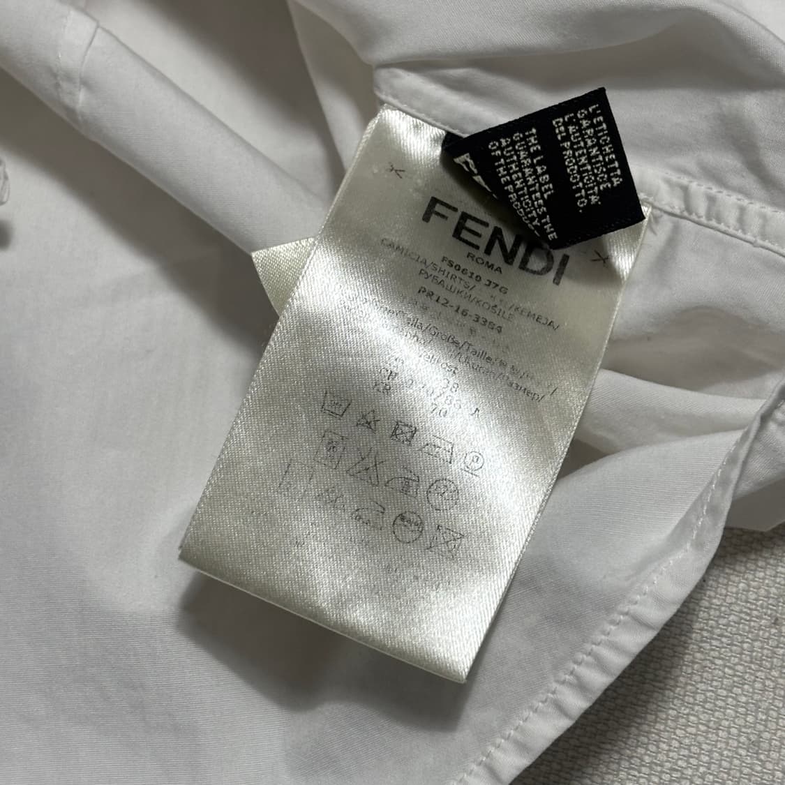 38 펜디 화이트 셔츠 상품이미지5