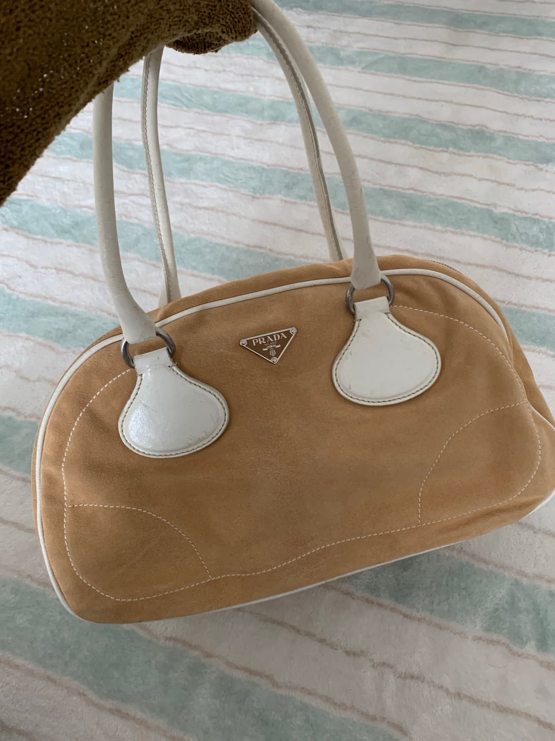 프라다 스웨이드 가방 볼링백 정품 상품이미지1