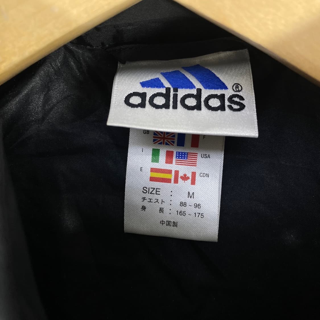 adidaswindbreaker jacket 상품이미지5