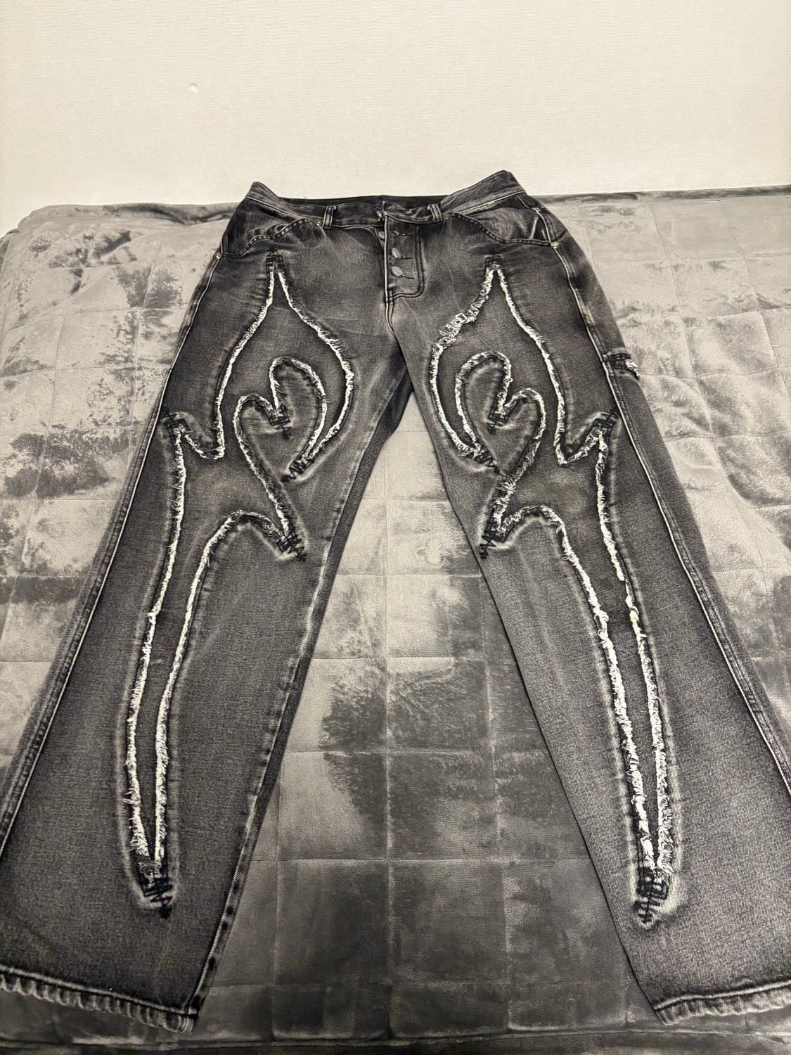 떠그 클럽 트라이벌 데님 팬츠 블랙 - 24FW 상품이미지1