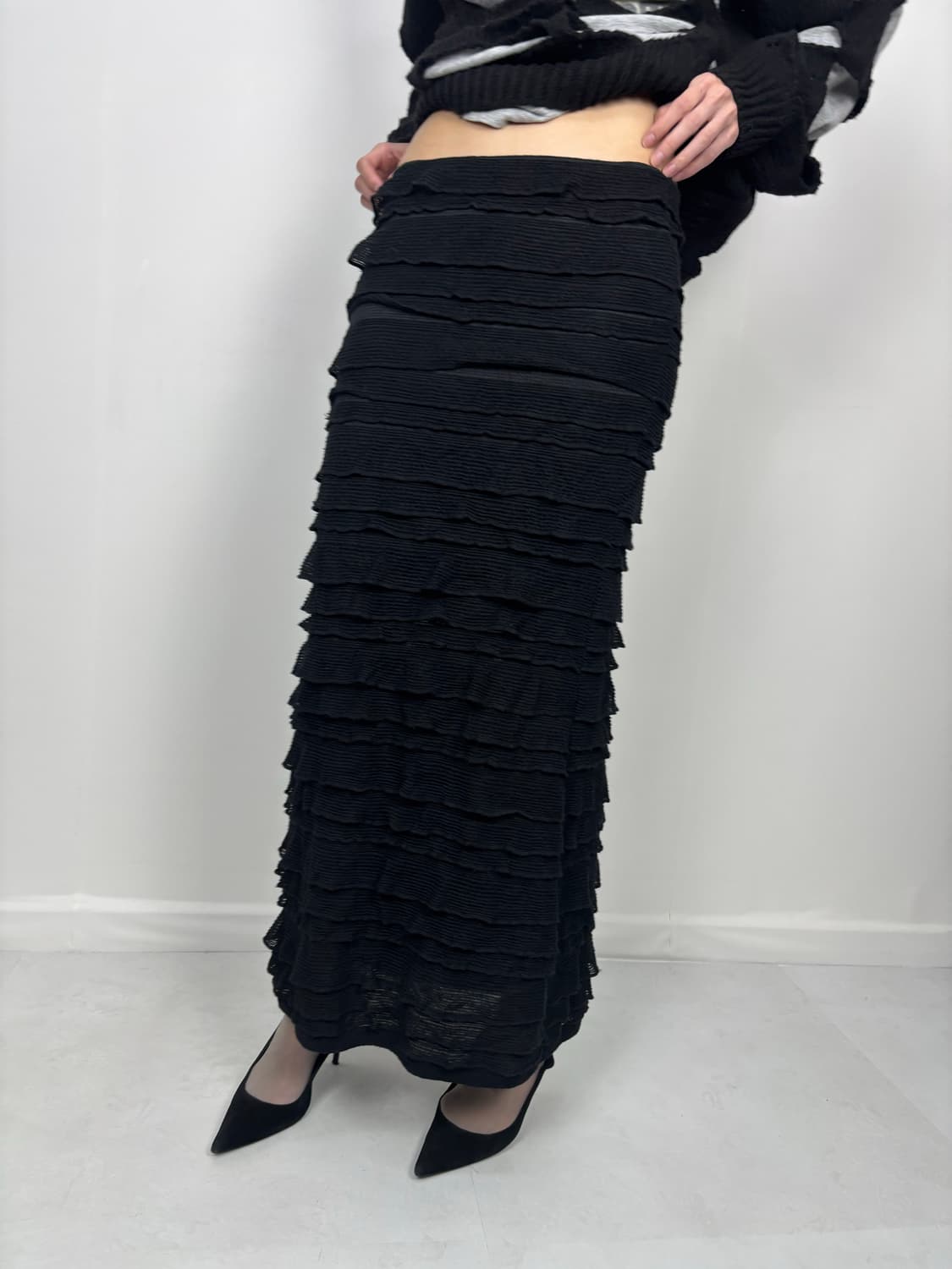 RUFFLE KNIT MAXI SKIRT 상품이미지2