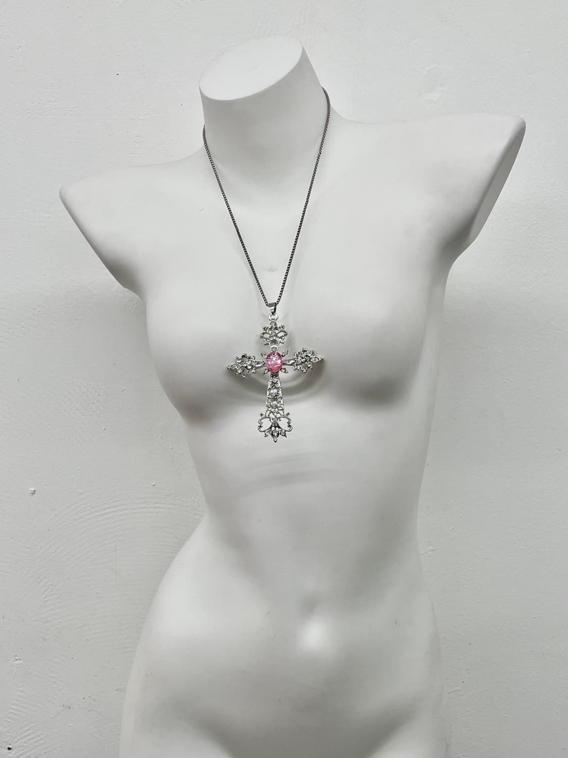 키치 큐빅 십자가 네크리스 상품이미지4