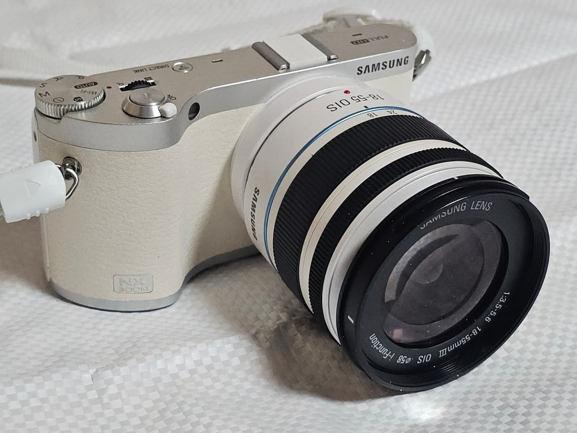 삼성 NX300M 미러리스 카메라 상품이미지2