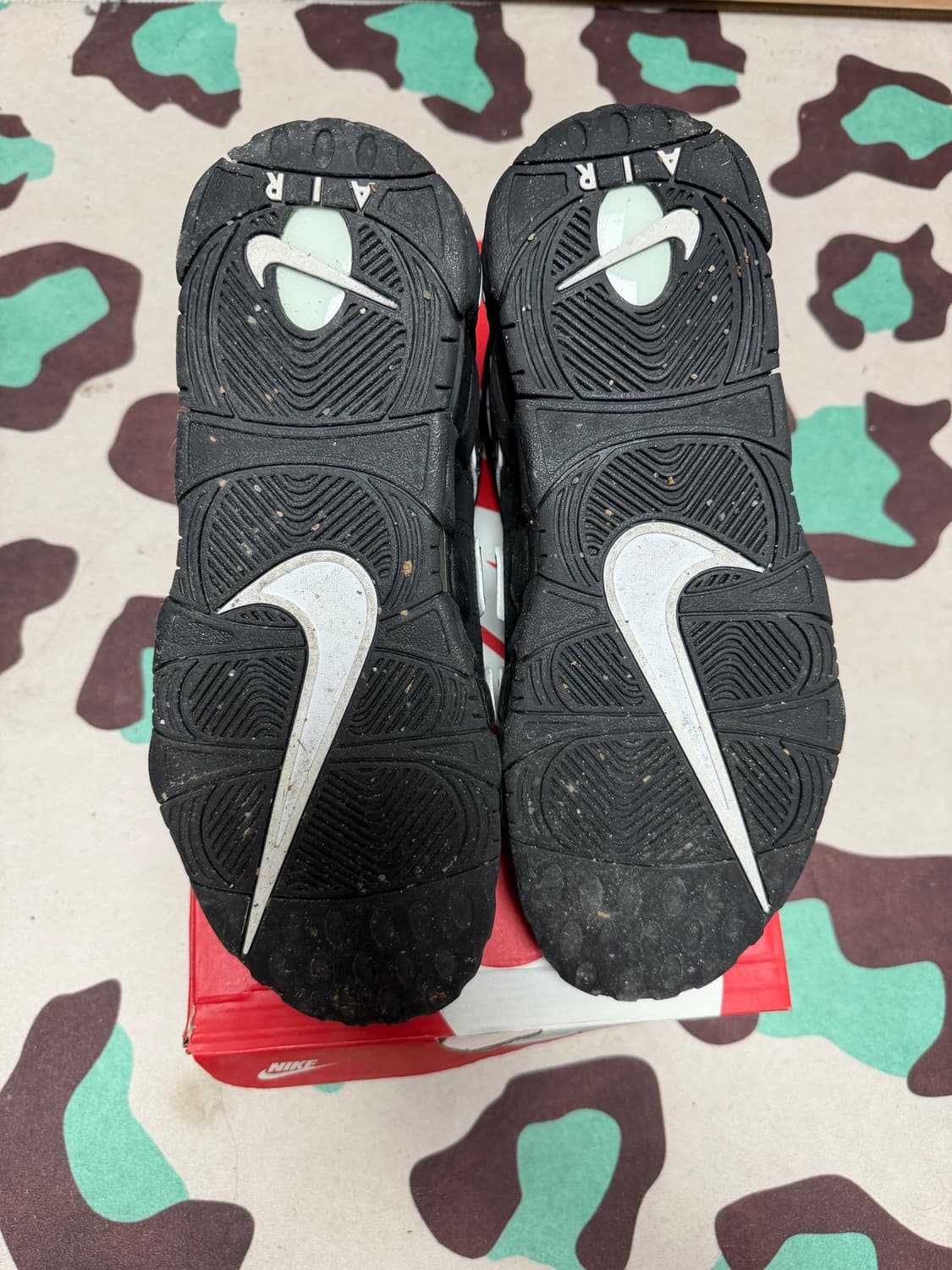 나이키 업템포 상품이미지4