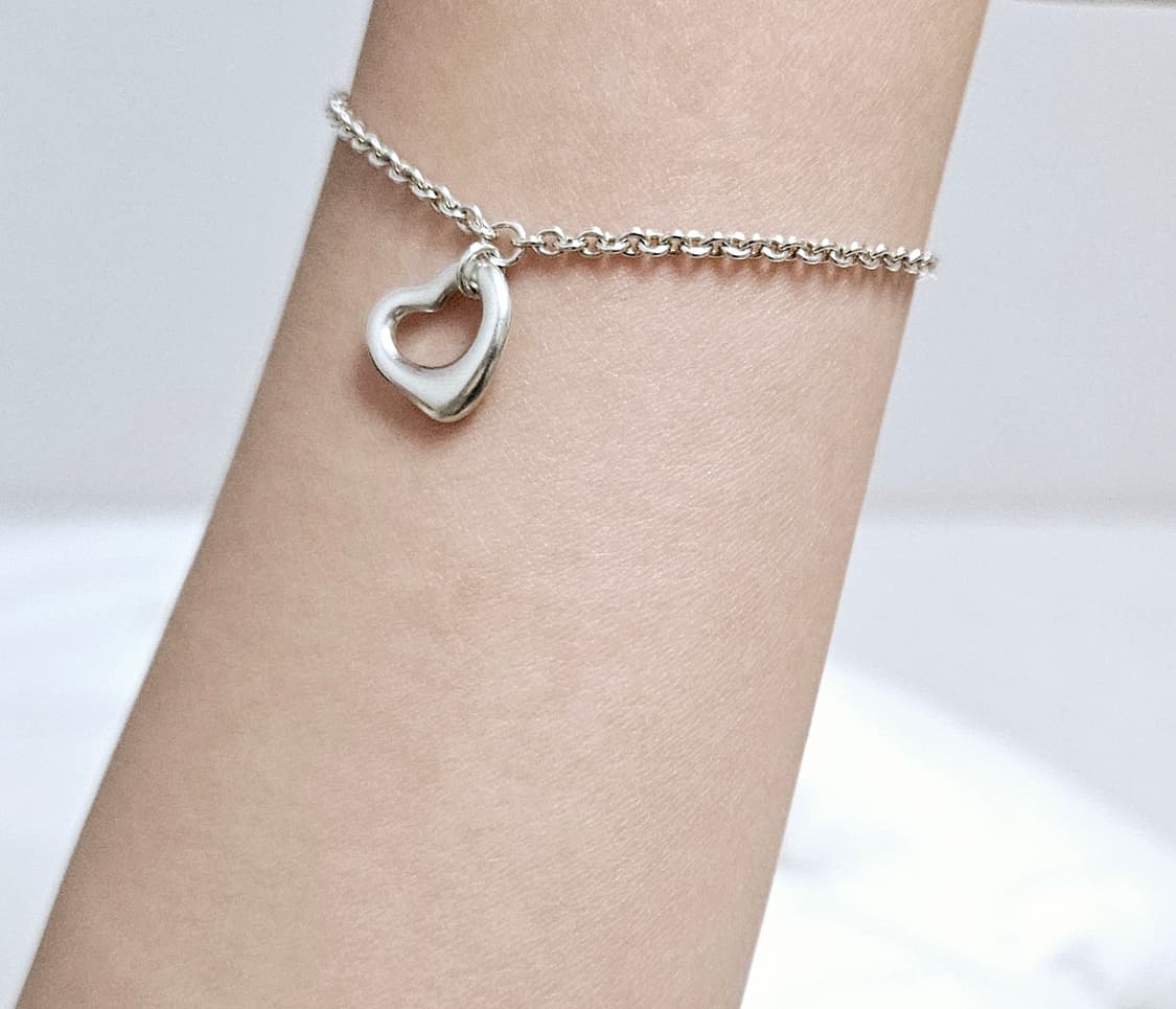 티파니앤코 오픈하트 실버 11mm 팔찌 (14cm) [정품] 상품이미지6
