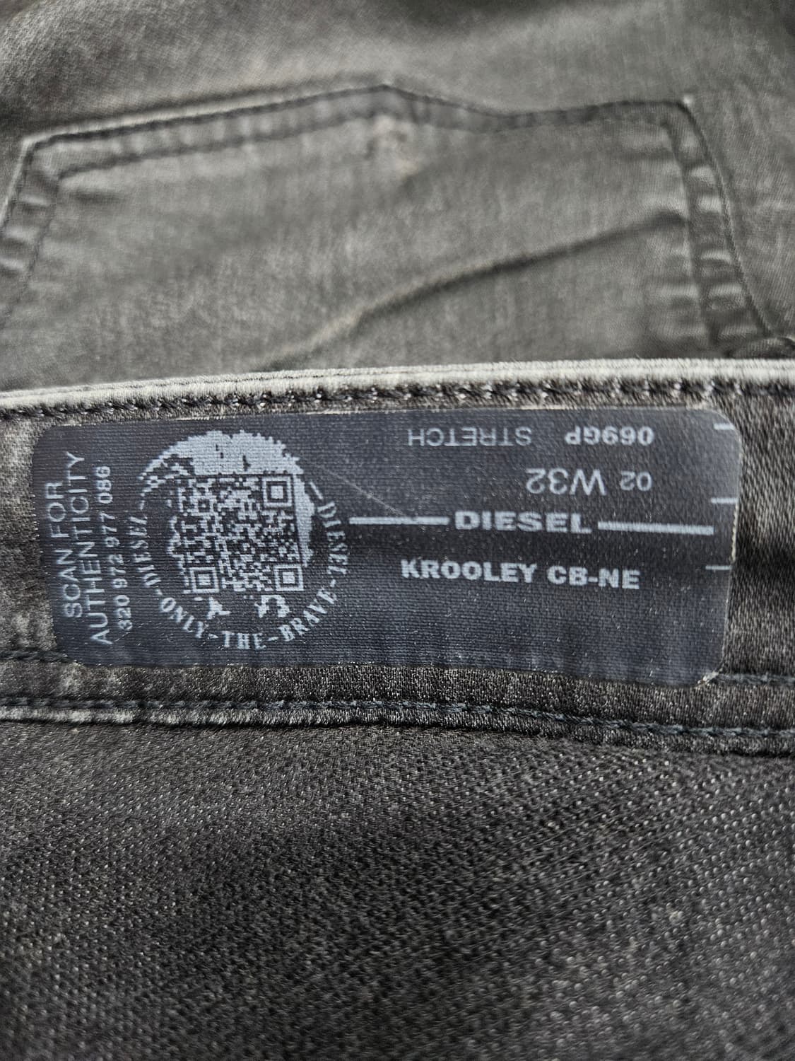디젤 다크그레이 남성 슬림핏 허리 32~33 빈티지 데님팬츠  상품이미지3