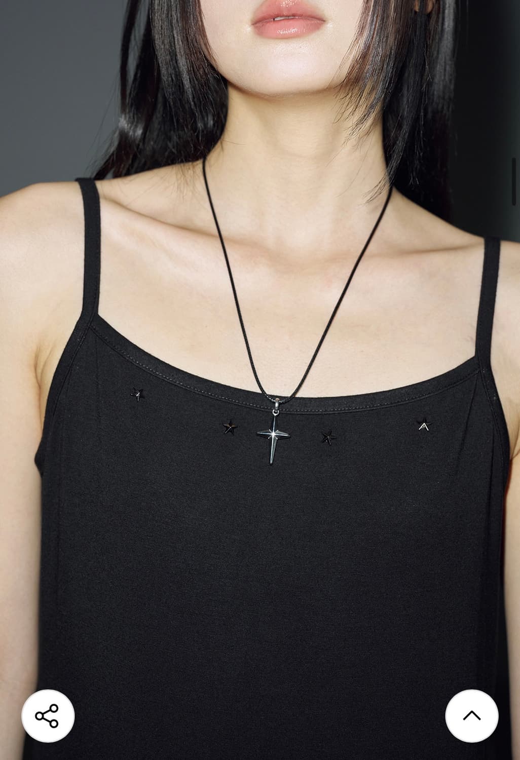 헬레네파리스 레더 볼드 크로스 네크리스 목걸이 상품이미지2