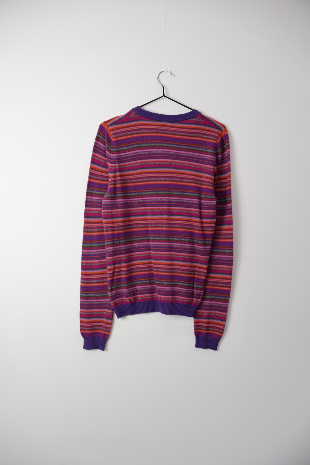 Benetton Multi-Stripe V-Neck Knit  상품이미지5