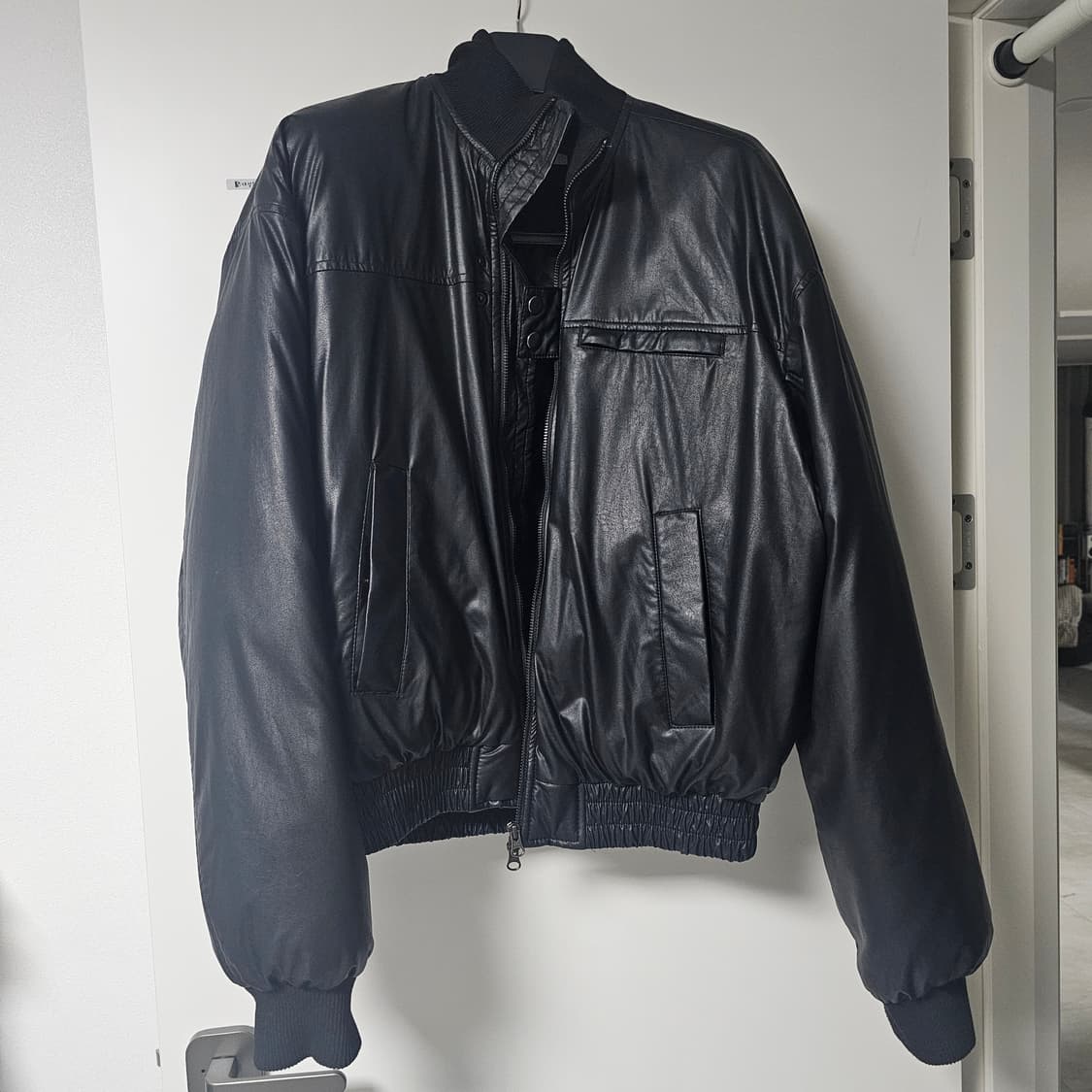 세컨드모놀로그 봄버 패딩 자켓 M 상품이미지1