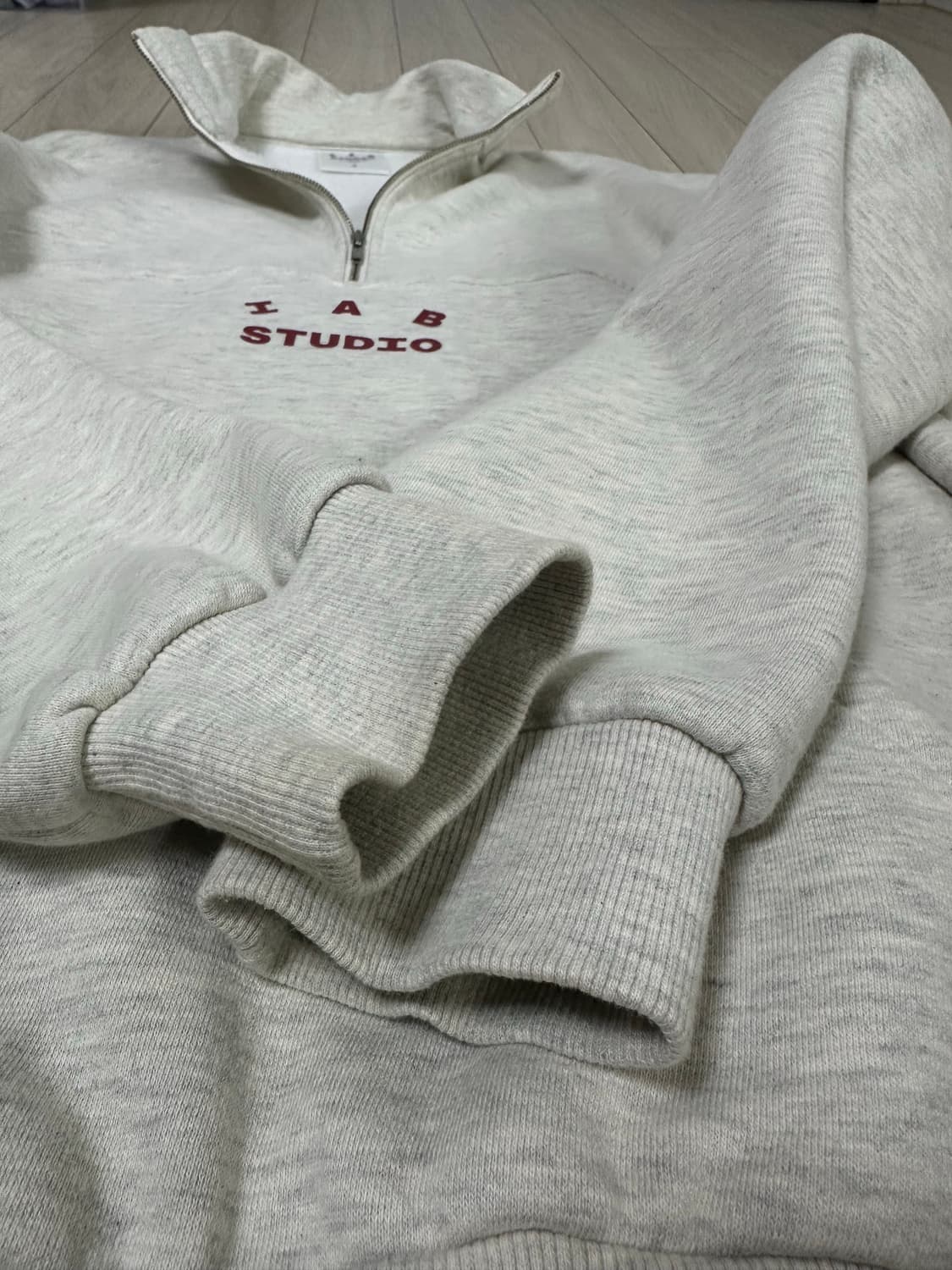 아이앱스튜디오 하프집업 오트밀 버건디 상품이미지5