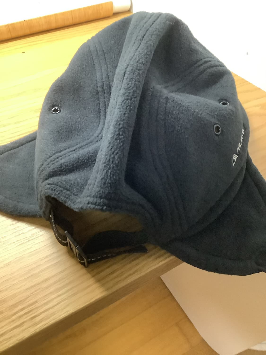 24fw 슈프림 폴라텍 이어플랩 캠프캡 상품이미지2