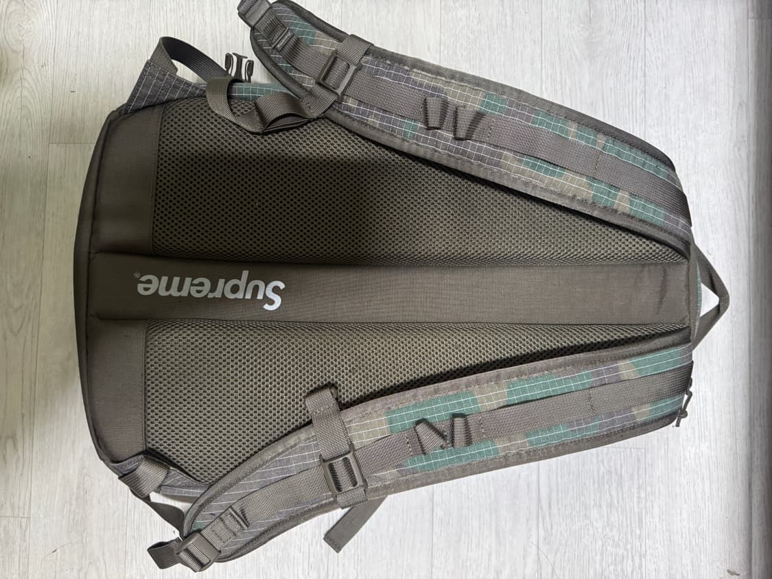 슈프림 백팩 카모 - 24ss 상품이미지3