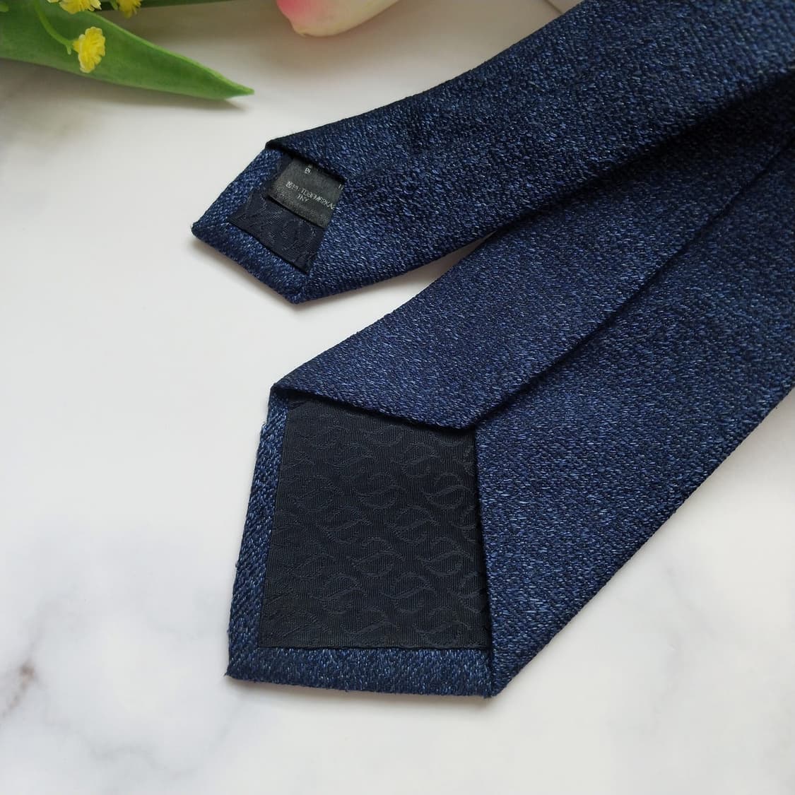 에스 티 듀퐁 네이비 솔리드 슬림 넥타이 7.5cm B등급 K922
 상품이미지4