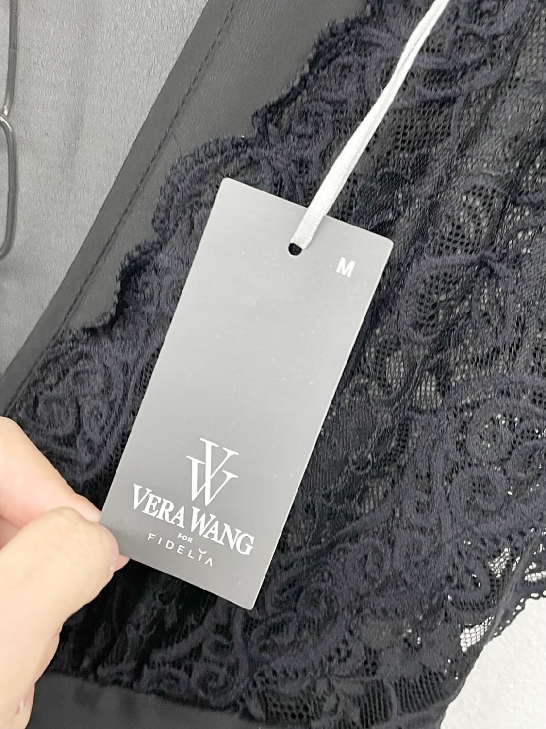 베라왕 블랙페어리 버튼 레이스 로브 상품이미지6