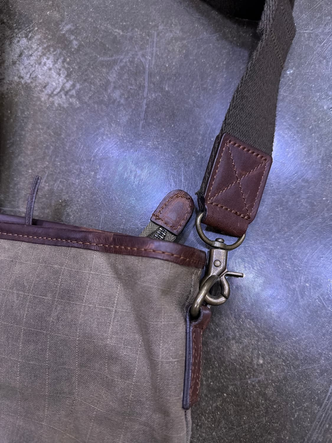 빌포드 캔버스 가죽 왁스 워싱 메이 빈티지 토트백 다크오크 상품이미지5