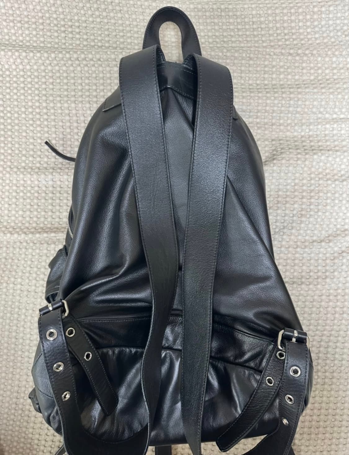 유스 레더 럭색 블랙 판매 상품이미지3