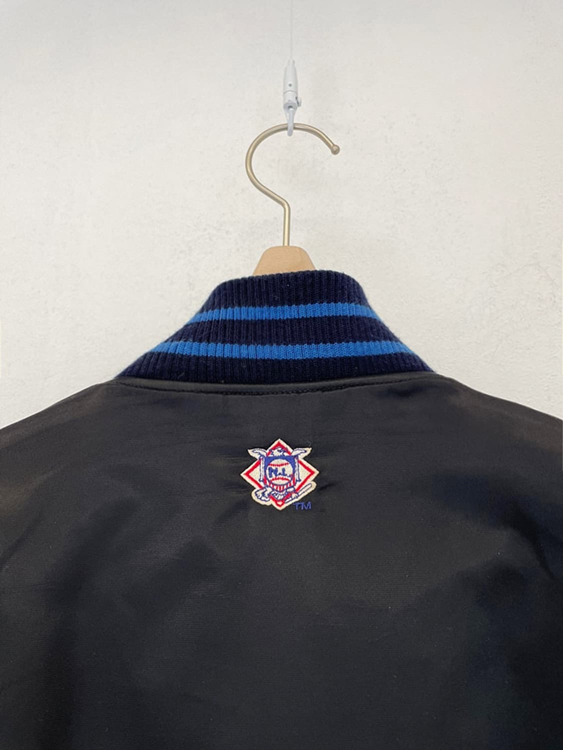 majestic 여성 스타디움 봄버 상품이미지6