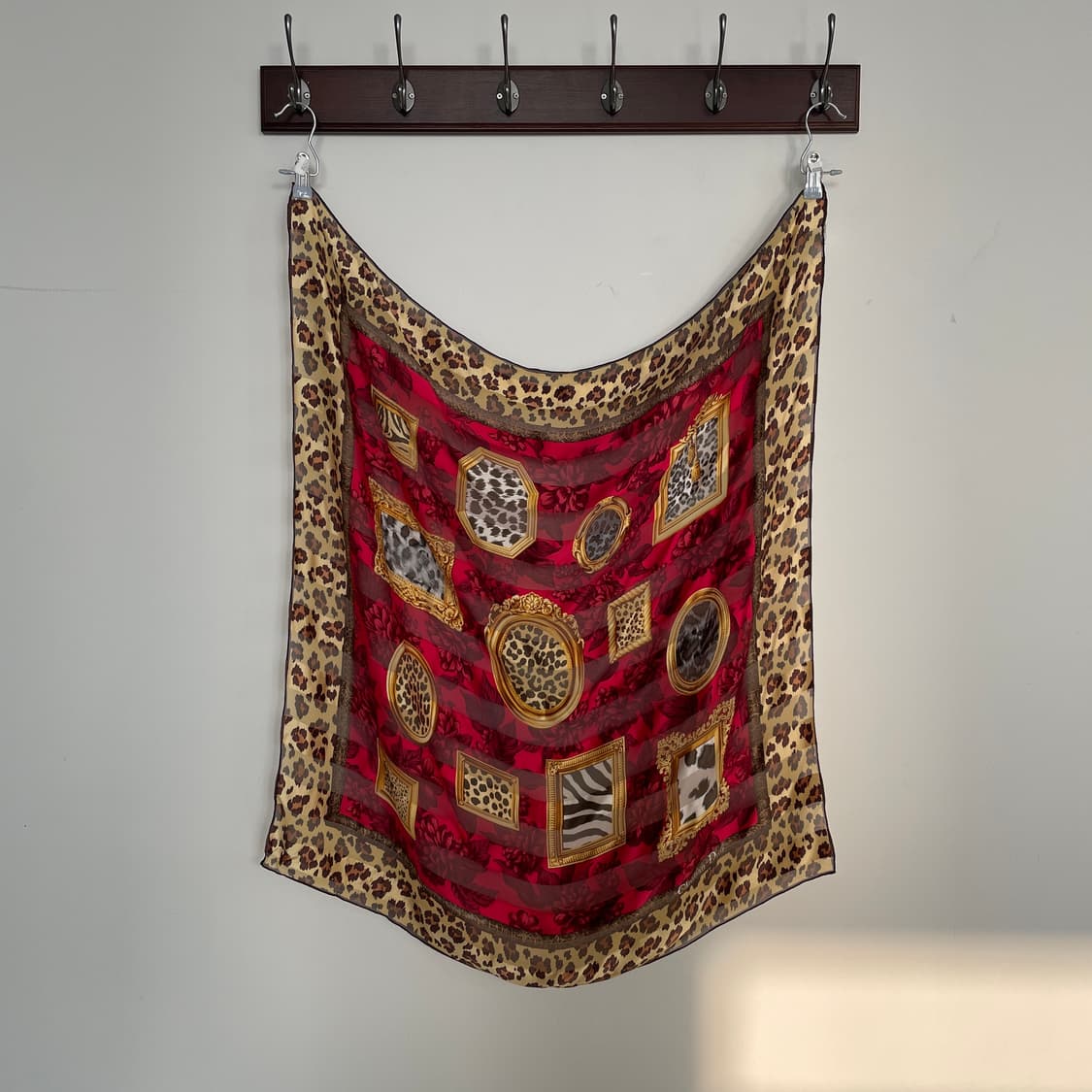 크리스찬 디올 85 까레 플라워/레오파드 스카프 상품이미지2