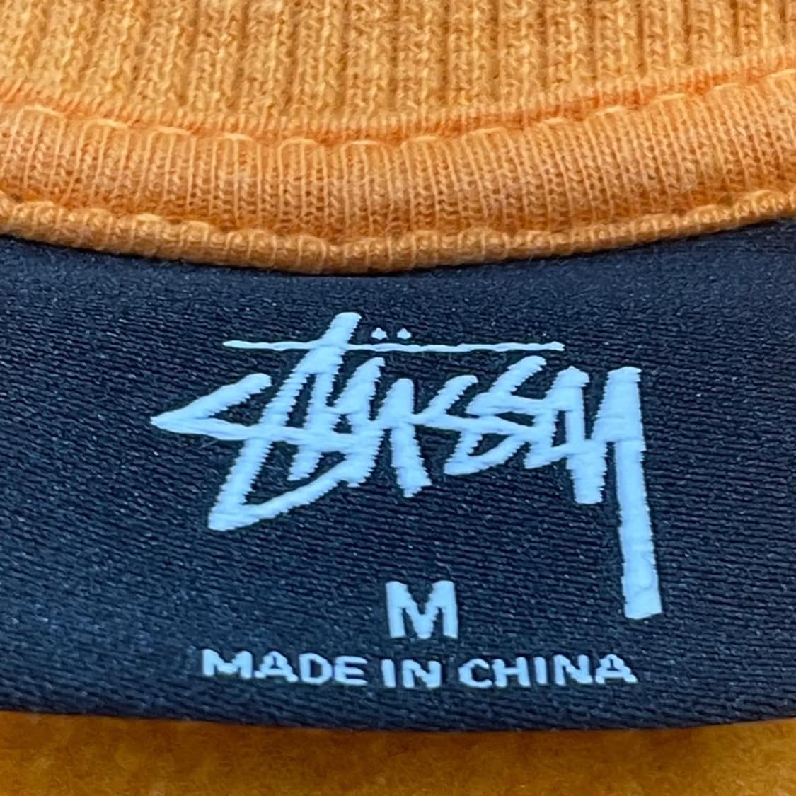 STUSSY  스투시 빅 스탁로고 오렌지 맨투맨 상품이미지3