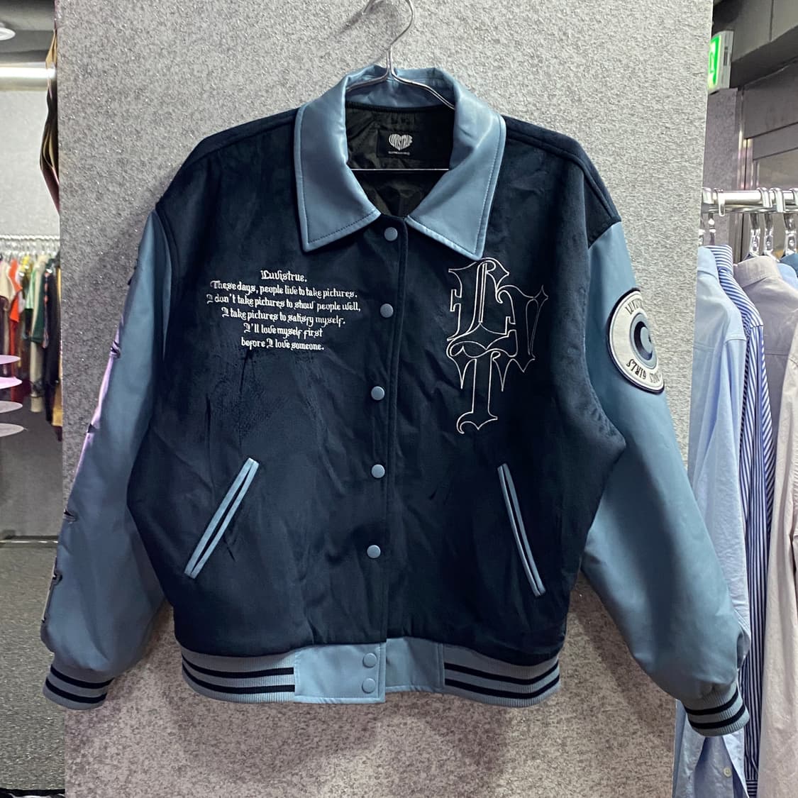 러브이즈트루 패치플레이 스타디움 바시티 B3707  상품이미지2