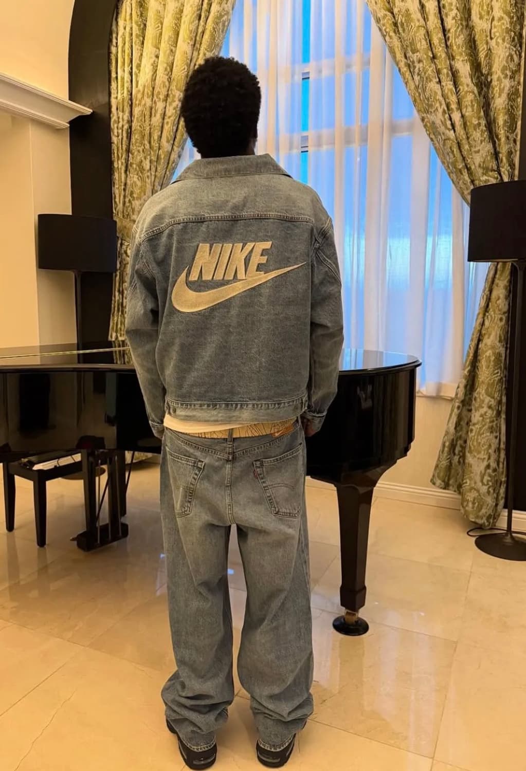 Levi's X Nike Truker jacket light blue 상품이미지1