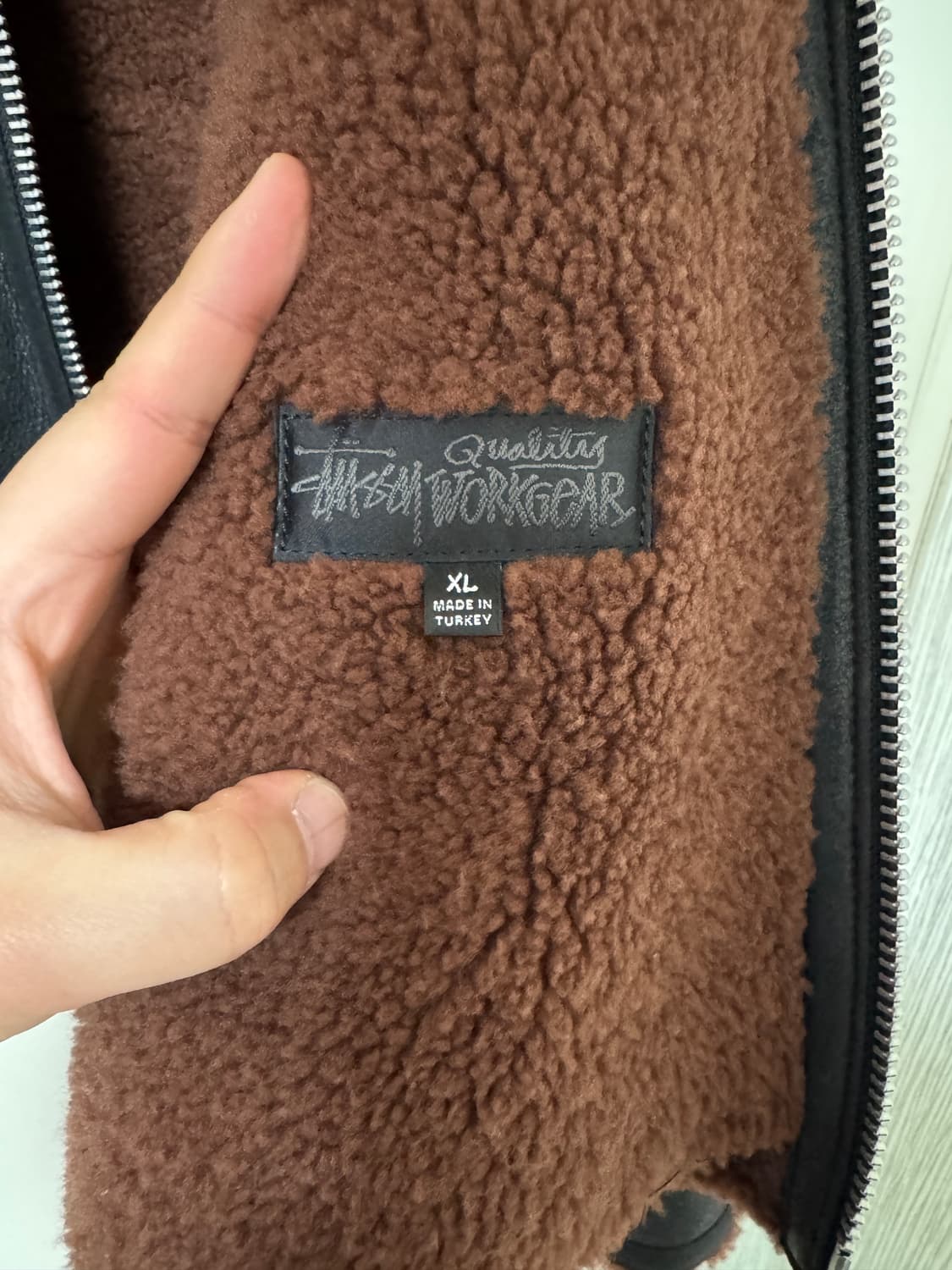 [XL] 스투시 셔링 자켓 무스탕 블랙 상품이미지6