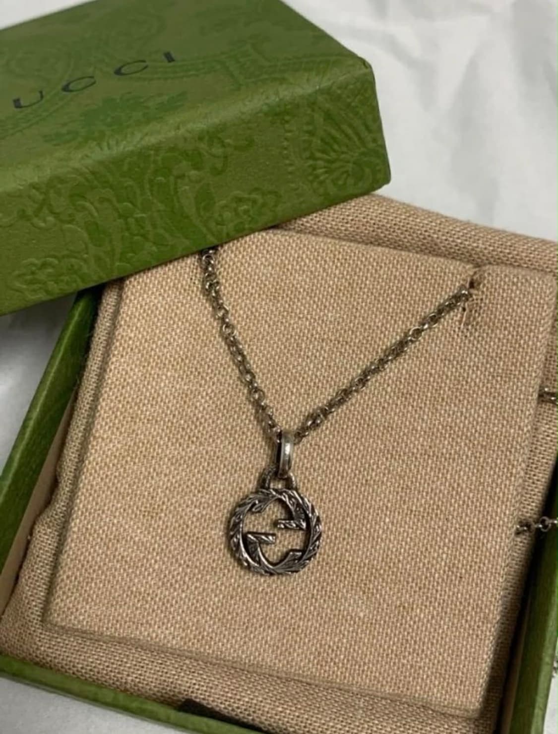 구찌 인터로킹 G 팬던트 목걸이 상품이미지3