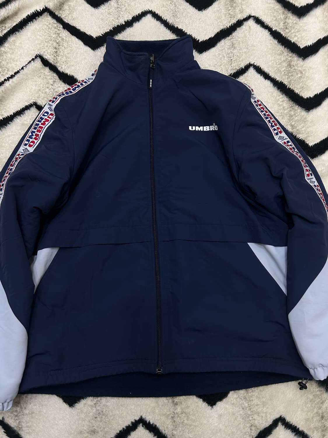 [XL]엄브로 리버시블 플리스 바람막이/네이비 상품이미지5