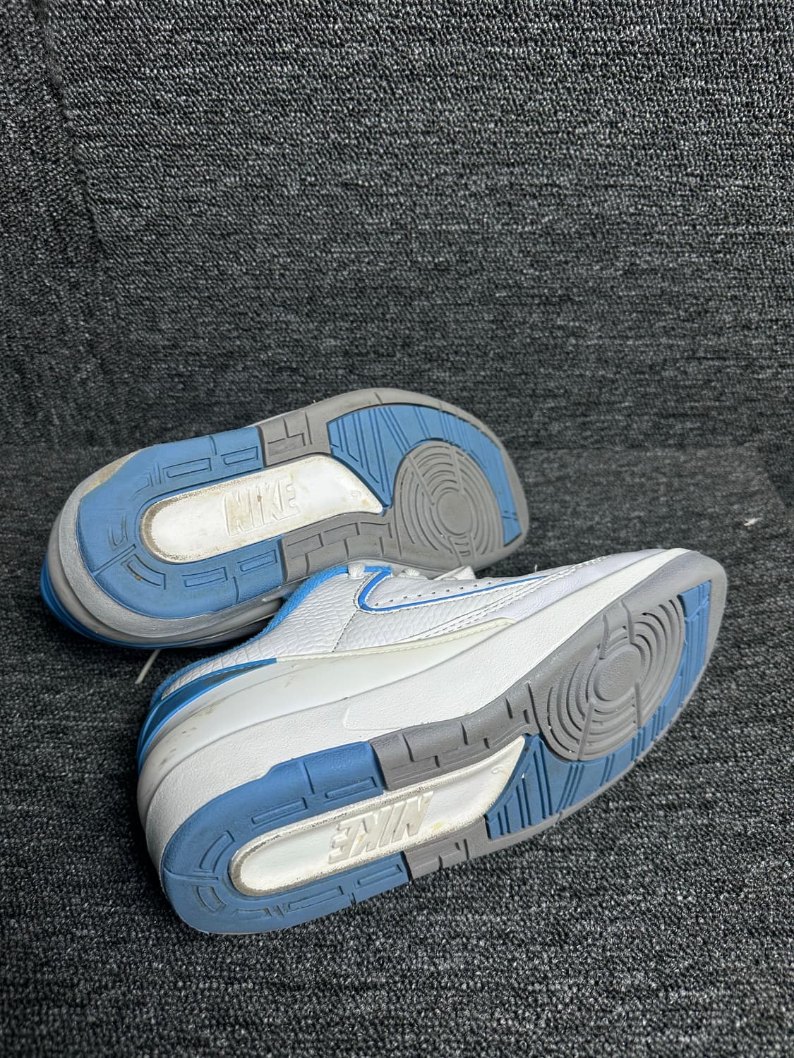 나이키 에어 조던 2 로우 UNC 240mm 상품이미지5