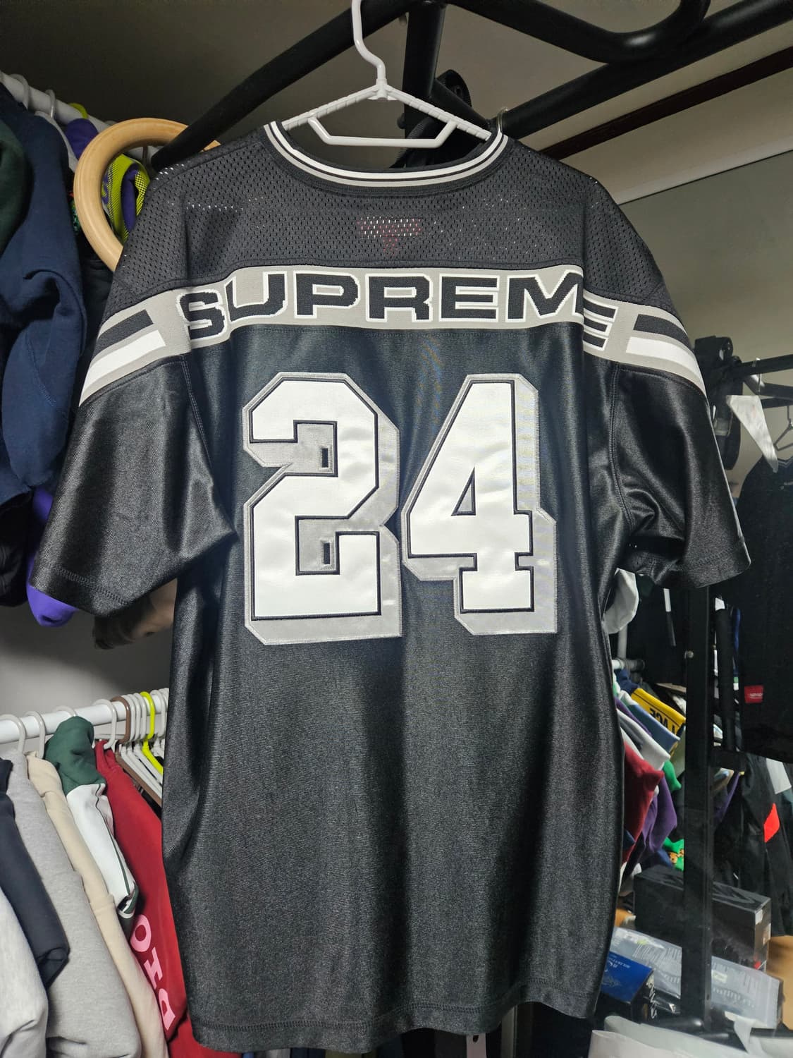 [L] 슈프림 자카드 립 풋볼 저지 블랙 - 24FW 상품이미지2