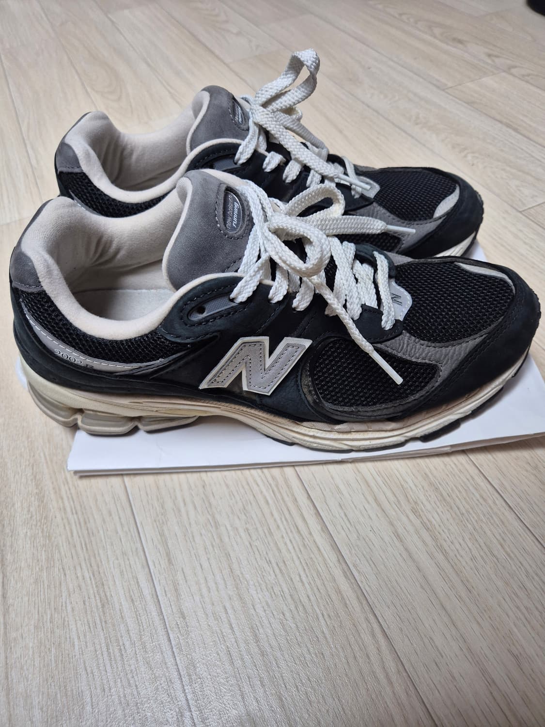 [275] 뉴발란스 2002R 프리미엄 빈티지 블랙 상품이미지4