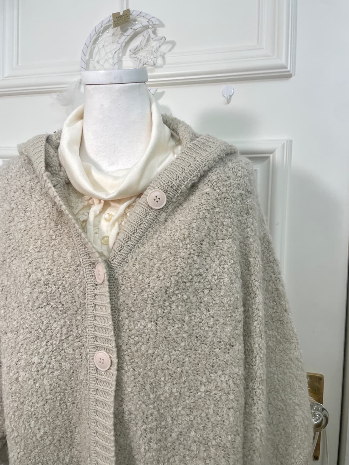milktea boucle hoodie cape 상품이미지8