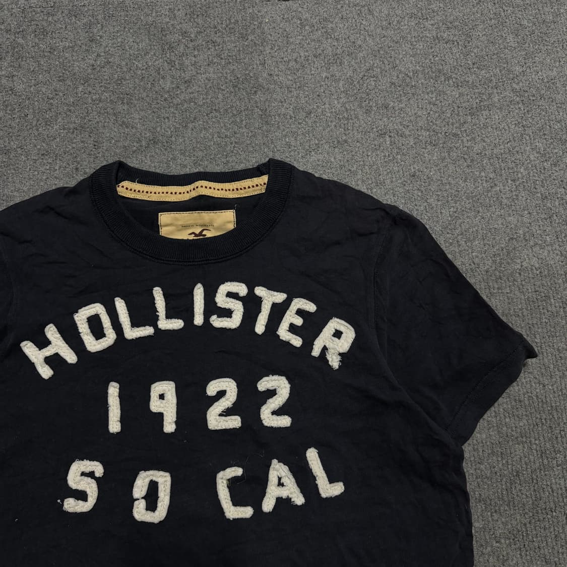 홀리스터 네이비 반팔티 S 상품이미지1