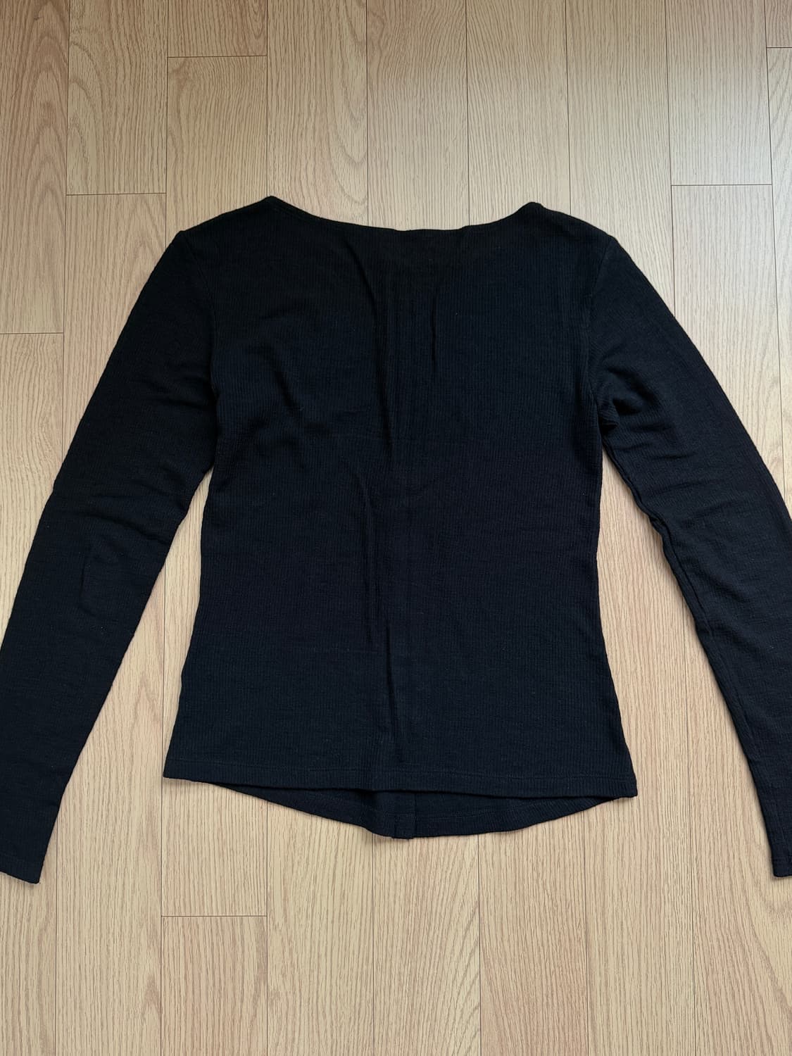 버뮬라 버튼 탑 RIBBED WOOL BUTTON TOP 블랙 상품이미지5