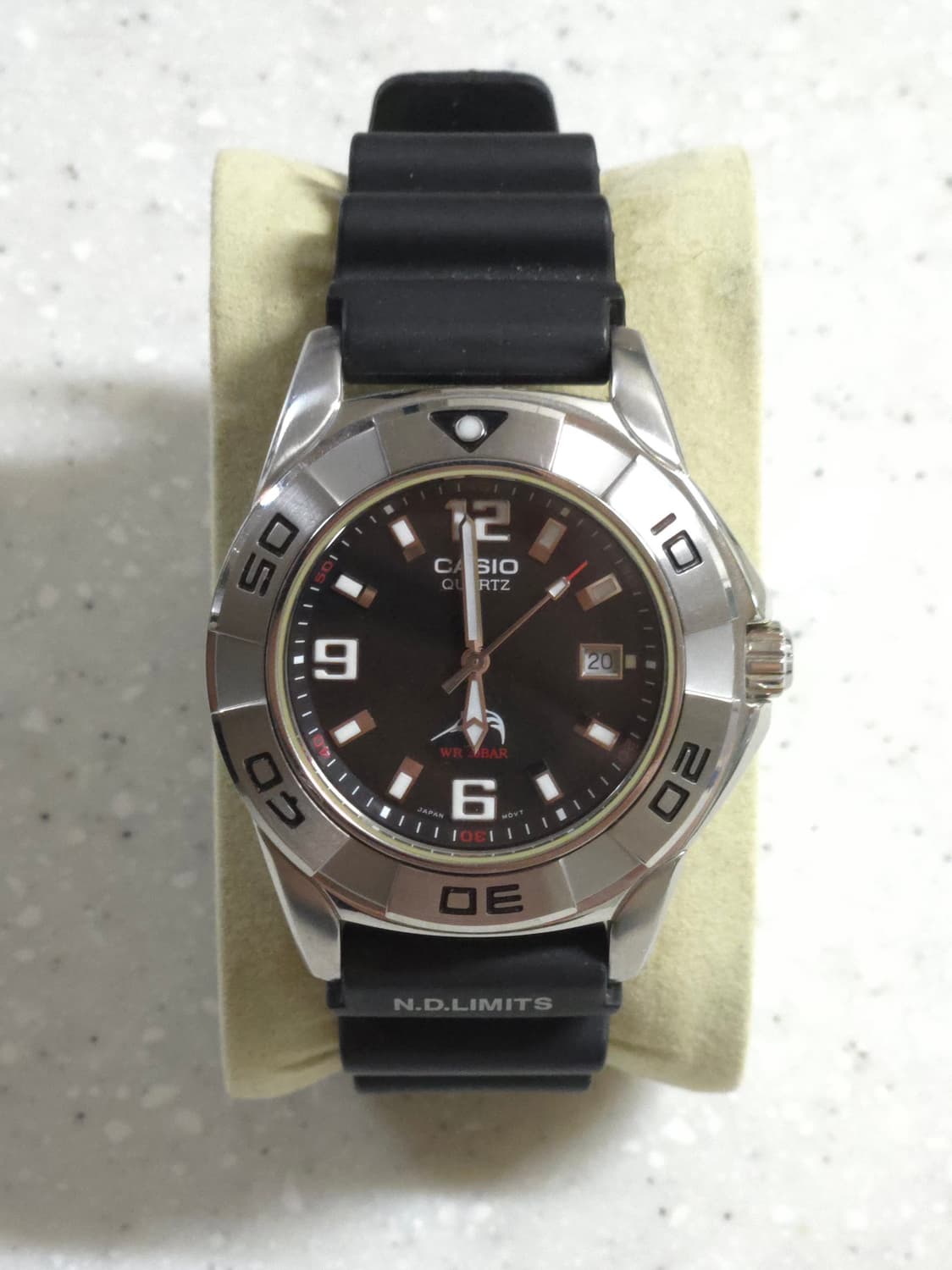 빈티지 카시오 MDV-100D 은새치 밀리터리/군용/툴워치/세이코/시티즌 상품이미지1