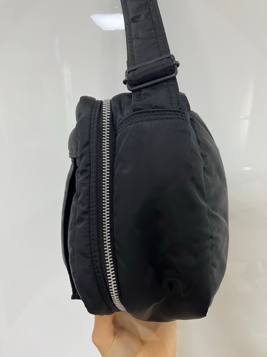요시다 포터 탱커 숄더백 블랙 (L)622-68810 상품이미지7