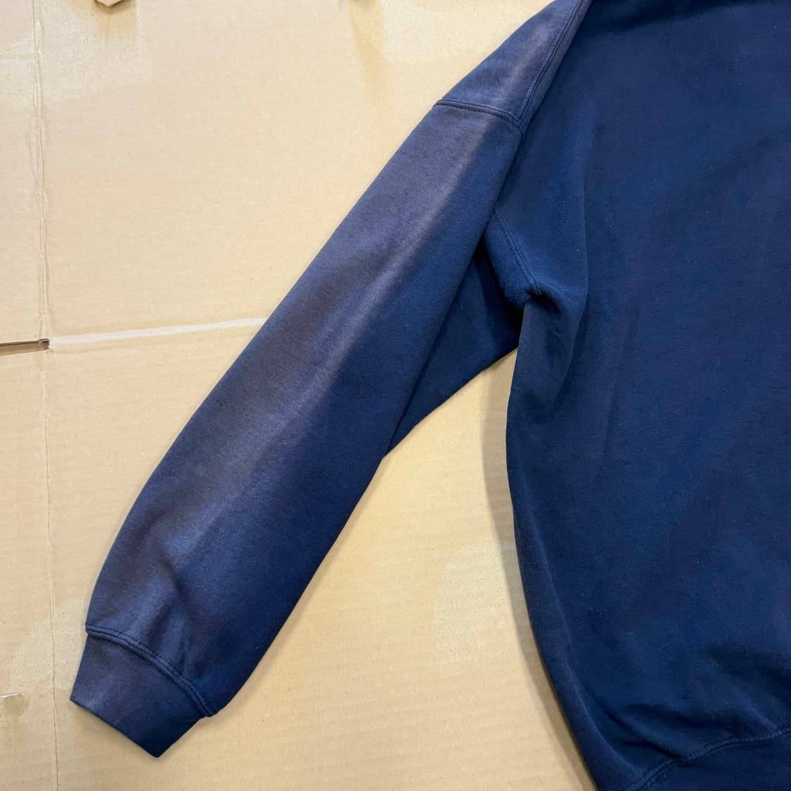 00s Vintage Gildan Sun Faded Hoodie 상품이미지10