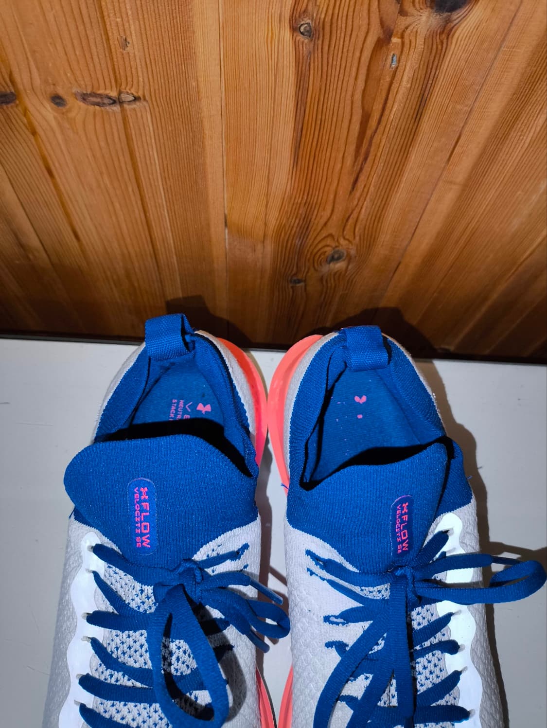 280mm 언더아머 플로우 벨로시티 SE 러닝화 상품이미지6